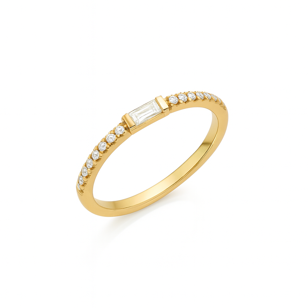 Half Round Baguette Yellow Gold Ring Focus