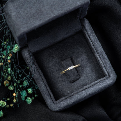 Anillo Media Caña Baguette Oro Negrita