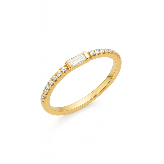 Half Round Baguette Yellow Gold Ring Focus